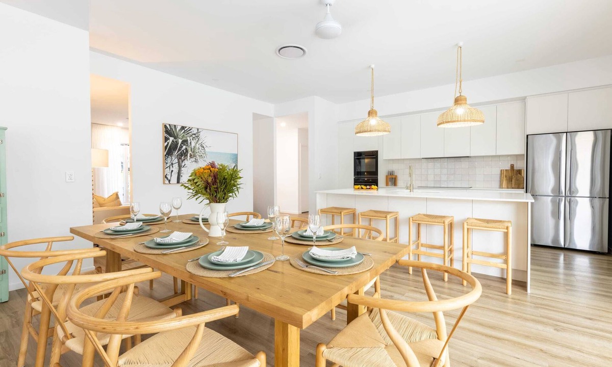 Mooloolaba House | Tranquil Whitehaven Retreat in Mooloolaba