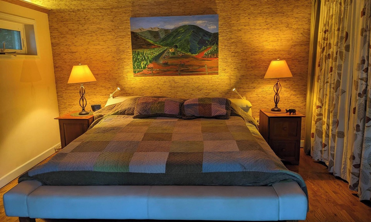 Concord House | Tranquility and so close to Boston