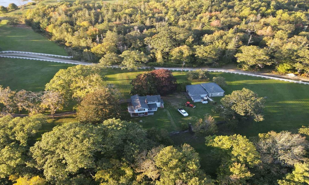 Yarmouth County House | Tranquility at Big Bear