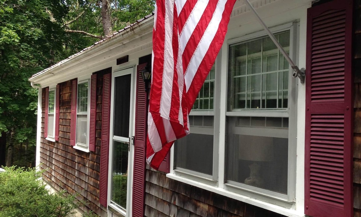 Wellfleet House | Tranquility at The Cape