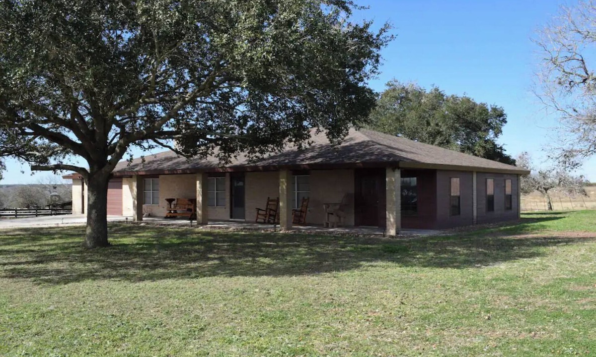 Pettus House | Tranquility Ranch Main House