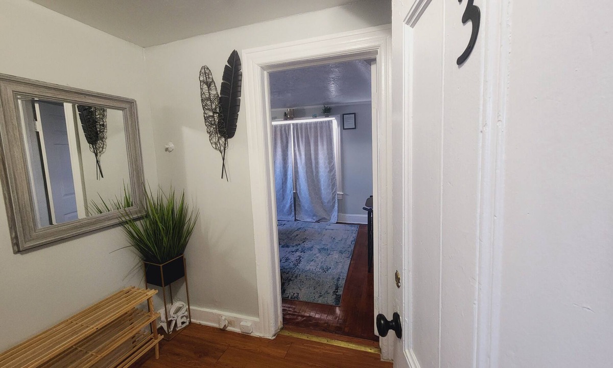 North Side Apartment | Tranquility