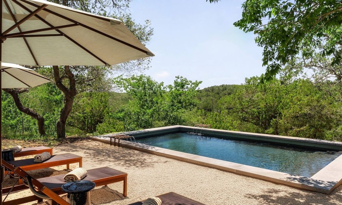 Dripping Springs Other | Tranquilo - Dripping Springs Farmhouse w. Heated Saltwater Pool, Sauna & Hot Tub