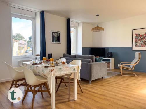 La Gaubretiere Apartment | Tranquiloue - Appart 4 pers - 20min Puy du Fou