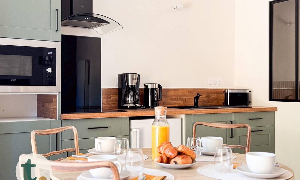 Les Herbiers Apartment | Tranquiloue - Appart Centre-Ville - Puy du Fou 20min