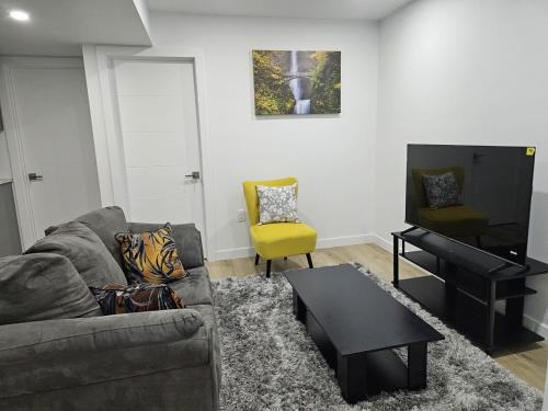 Winnipeg Apartment | Transcona Stay