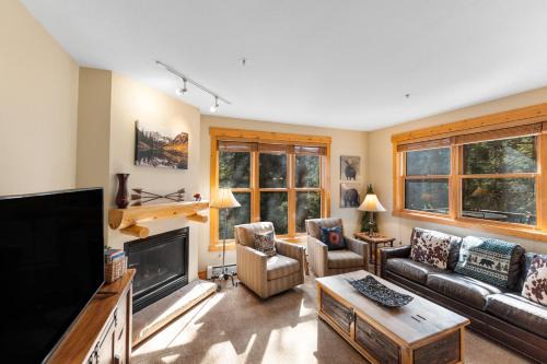 Keystone Apartment | Trappers Crossing 8768 : 2