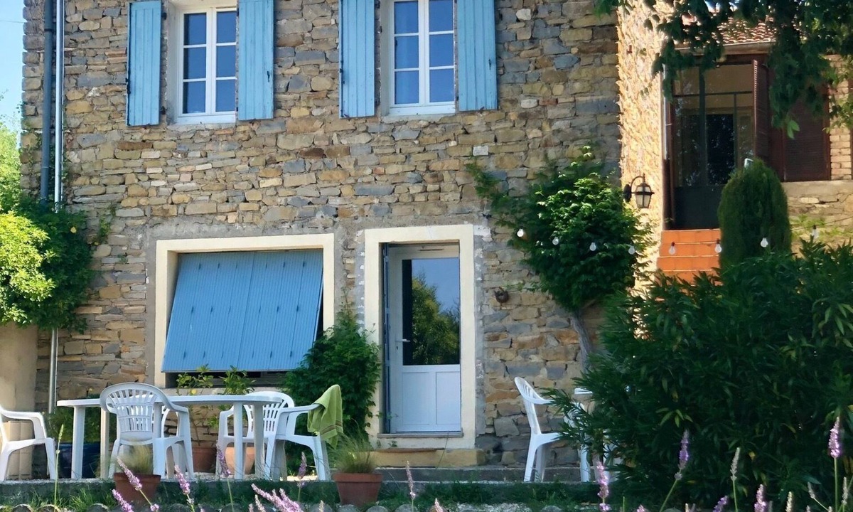Saint-Etienne-de-l'Olm House | Traumhaus mit Pool und Blick auf Weinfeld