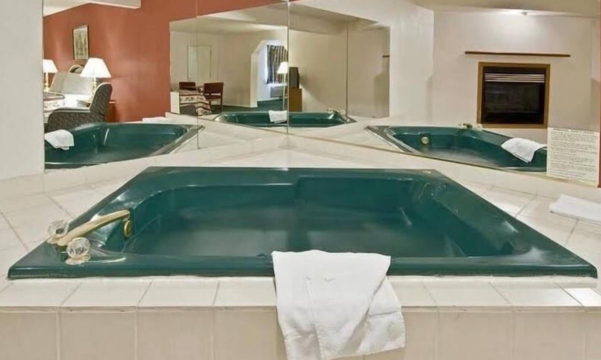 Springerville Hotel | Travel Inn & Suite