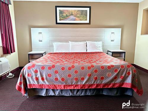 Three Bridges Hotel | Travel Inn & Suites Flemington
