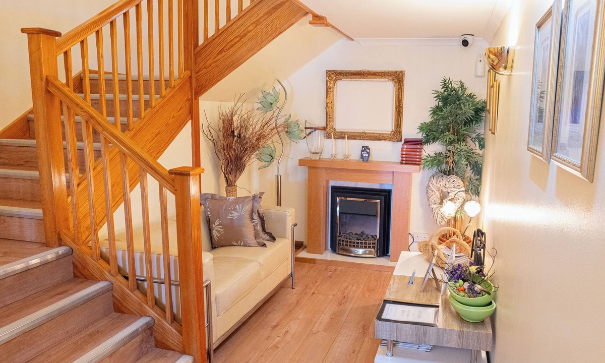 Desborough Hotel | Travel Plaza Hotel