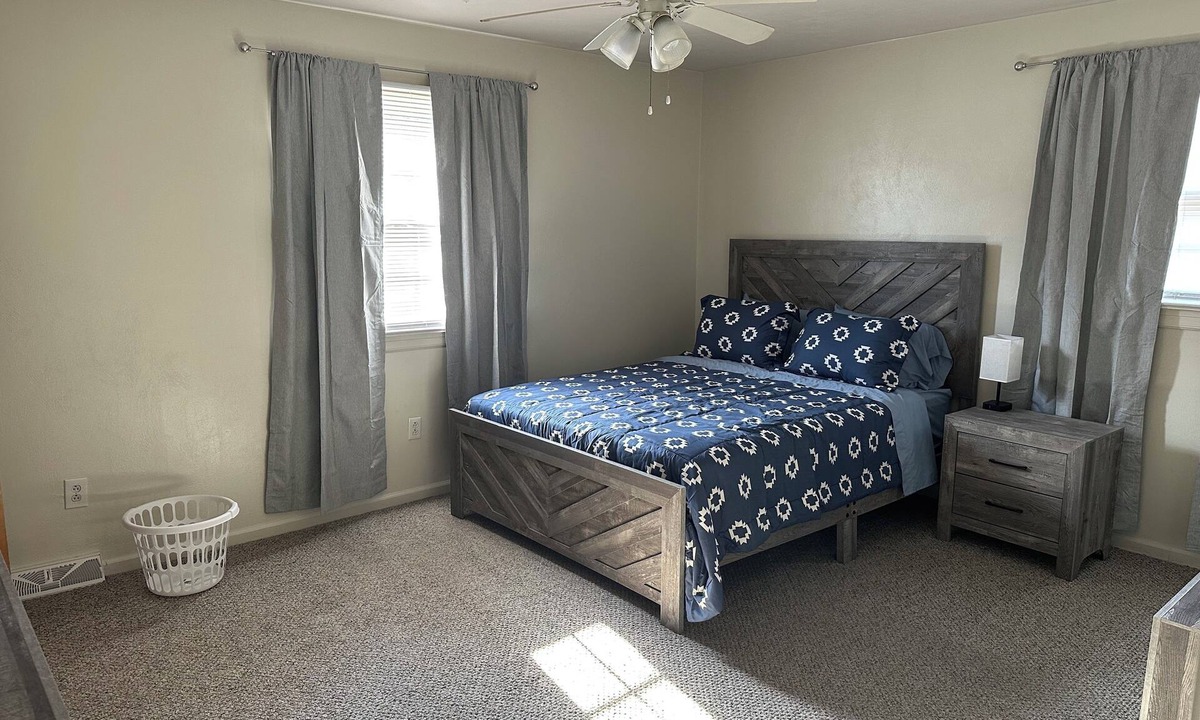 Roanoke House | Traveler's Dream A