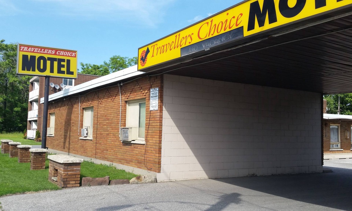 Sandwich Towne Hotel | Traveller's Choice Motel