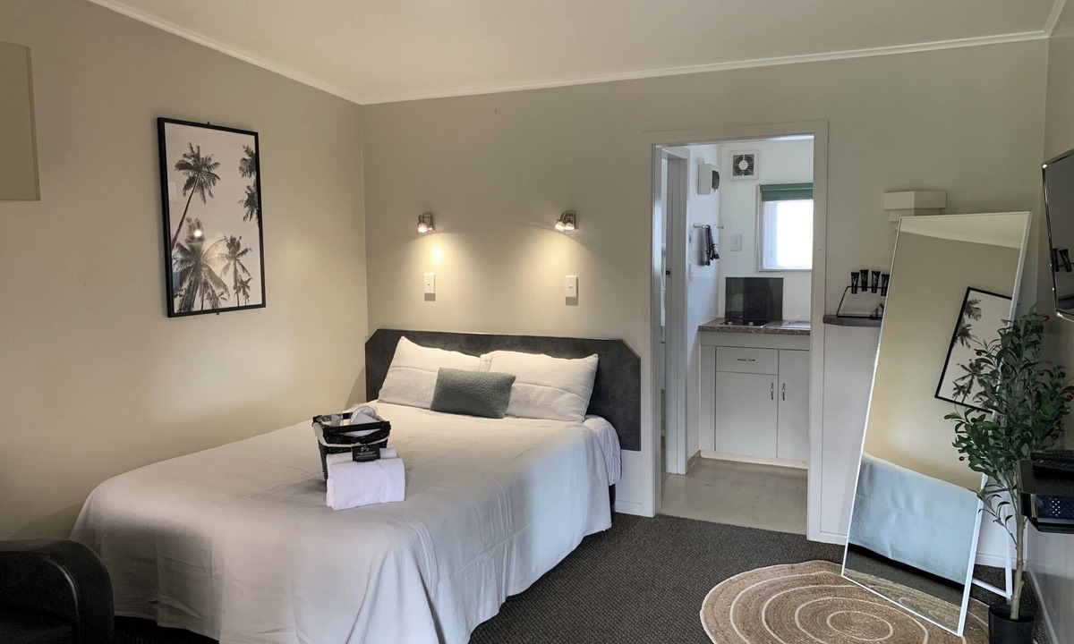 Gisborne Hotel | Travellers Inn Motel