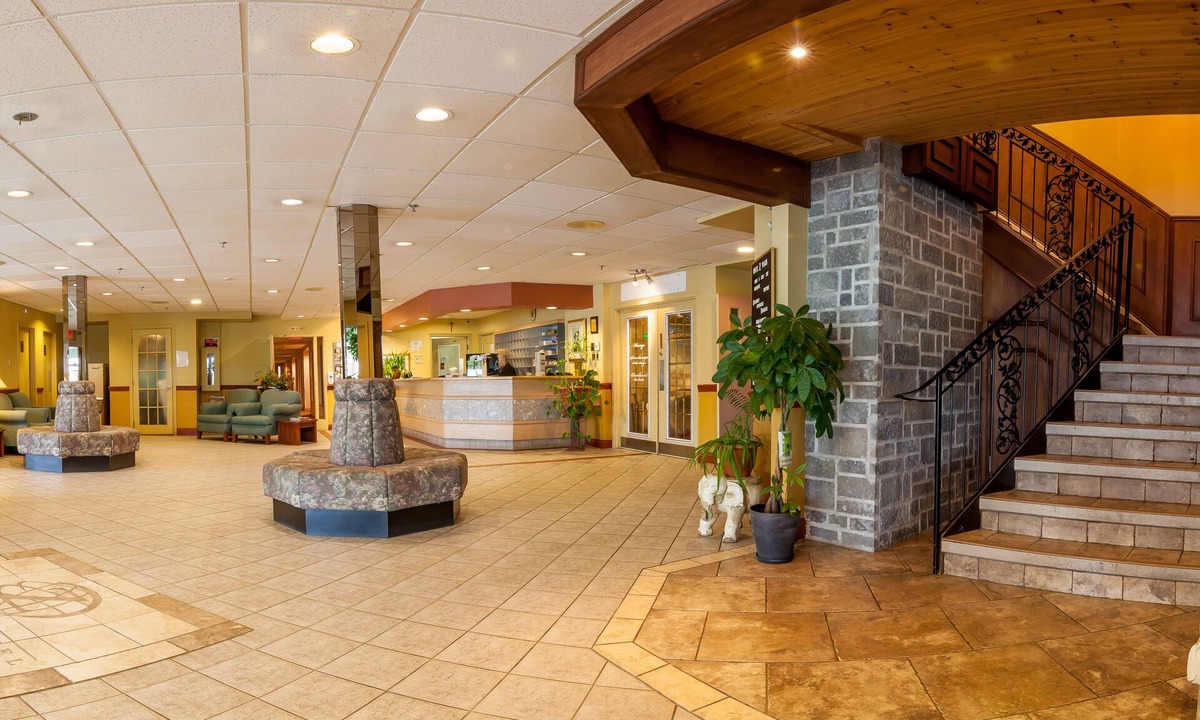 Victoriaville Hotel | Travelodge by Wyndham Victoriaville