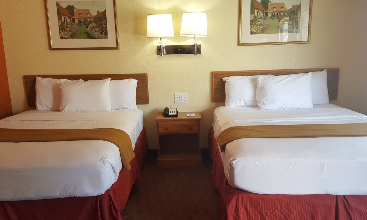Lubbock Hotel | Travelodge by Wyndham Lubbock