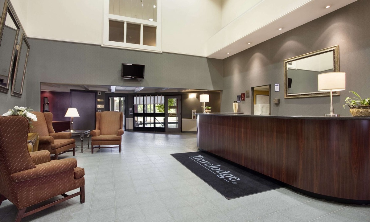 Industrial Park Hotel | Travelodge by Wyndham Ottawa East