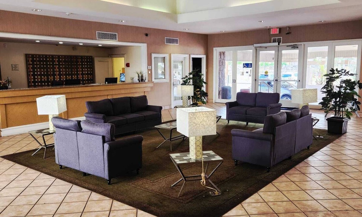 North Mountain Hotel | Travelodge by Wyndham Phoenix North
