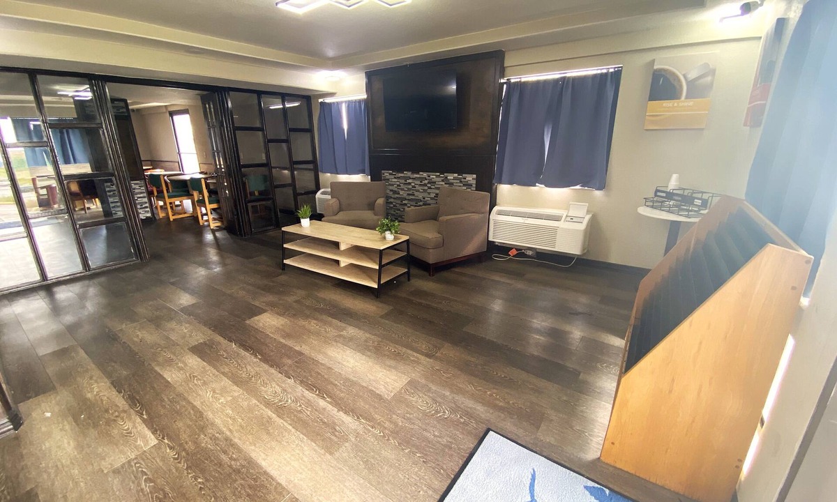 San Antonio Hotel | Travelodge by Wyndham San Antonio Lackland AFB North