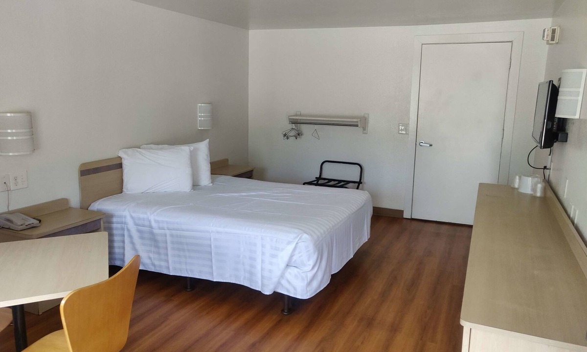 Cape Fear Hotel | Travelodge by Wyndham Fayetteville