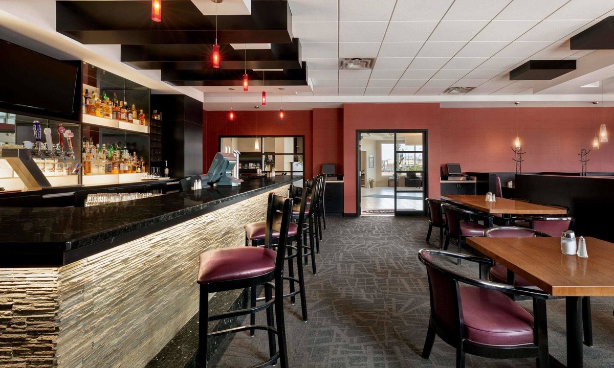 Weyburn Hotel | Travelodge by Wyndham Weyburn