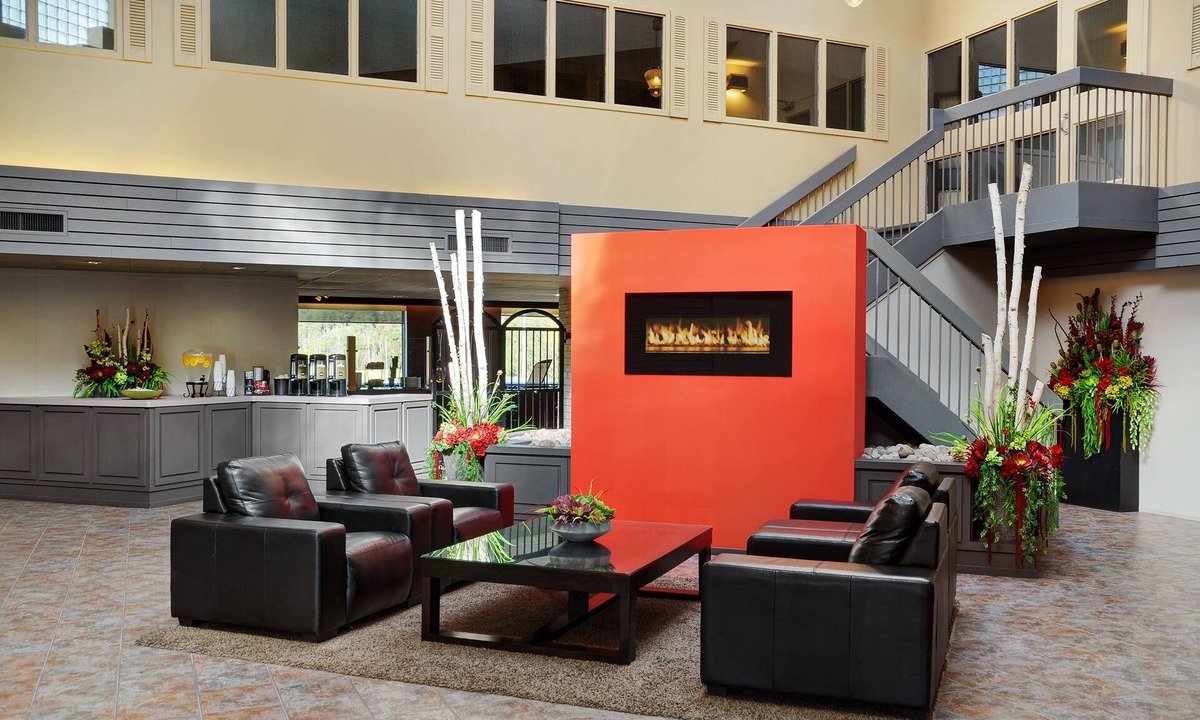 Sudbury Hotel | Travelway Inn Sudbury