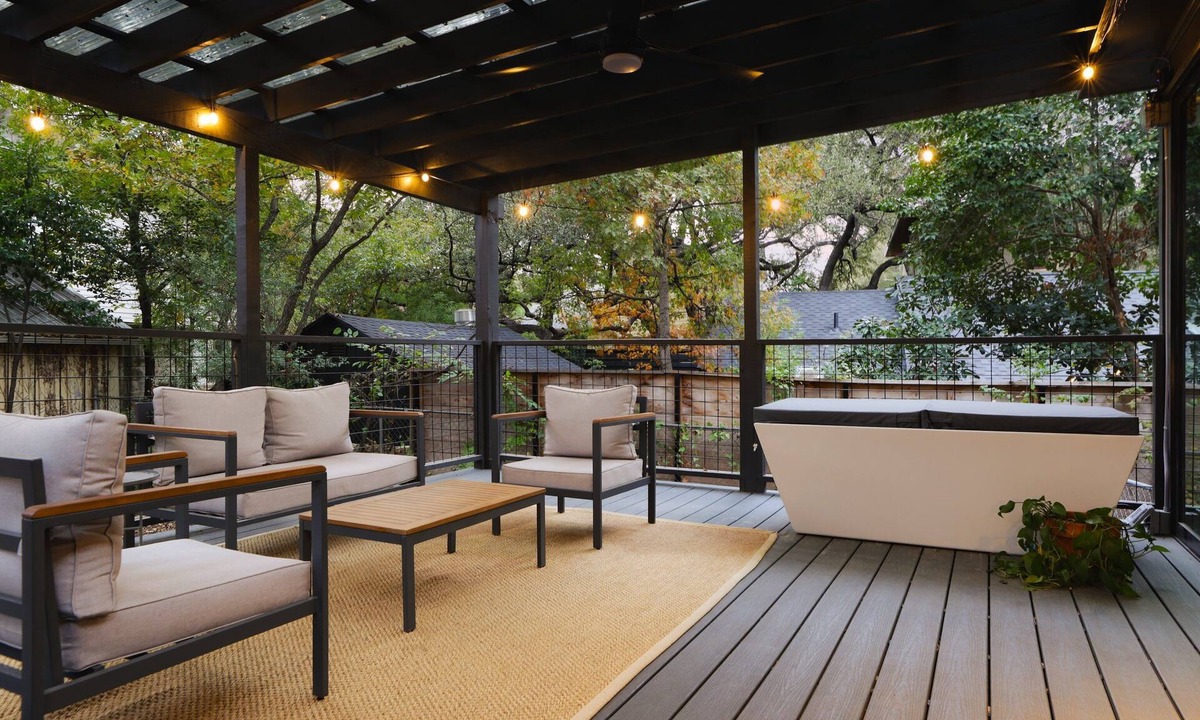 Travis Heights House | Travis Heights Home: Sauna & Cold Plunge