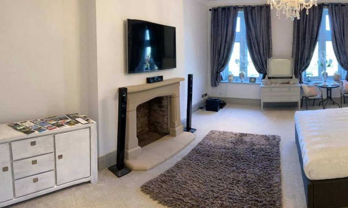 Trawscoed House | Trawscoed Mansion,Central Wing