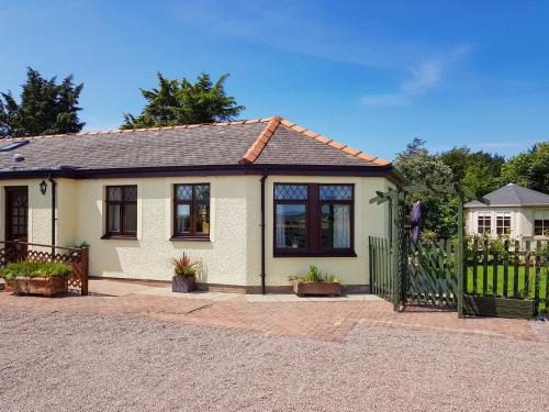 Annan House | Trebor Cottage