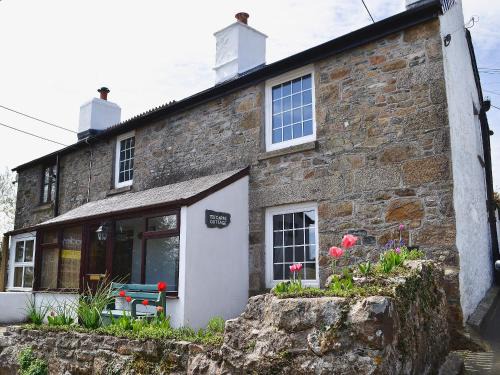 Liskeard House | Trecarne Cottage