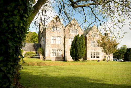 Looe Resort | Trelawne Manor Holiday Park