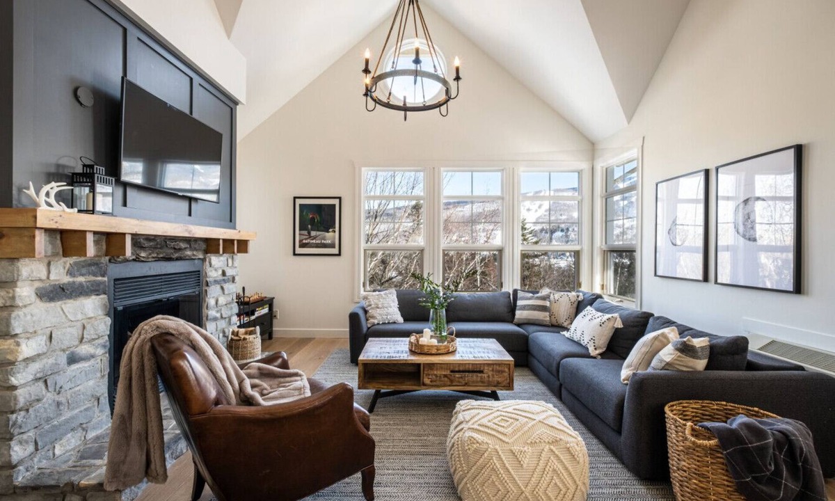 Tremblant-Les-Eaux Apartment | Tremblant Prestige - Les Eaux 233-3