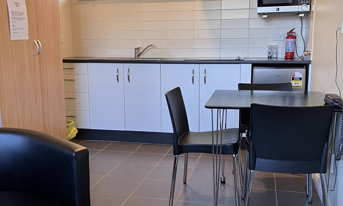 Trentham Hotel | Trentham Motel