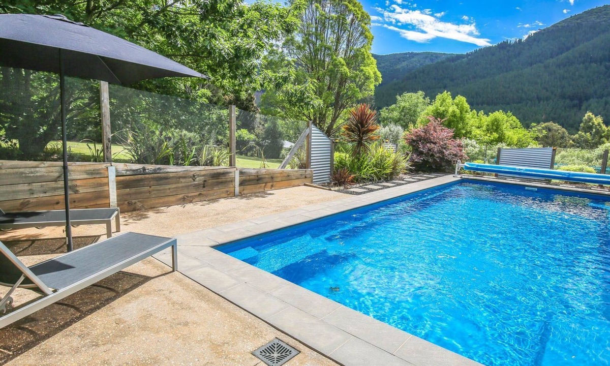 Wandiligong House | TREQUANDA : Wandiligong