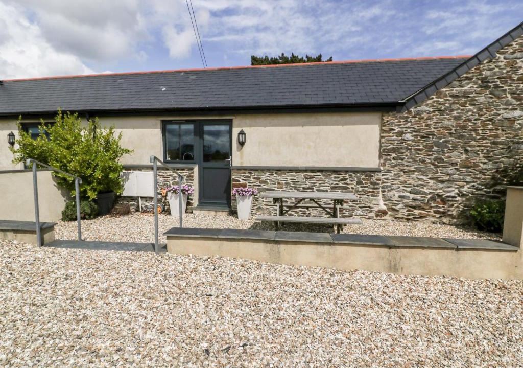 Caerhays House | Trevenna Stables