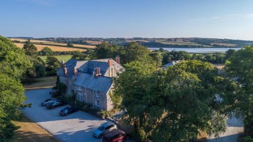 Wadebridge Bed & Breakfast | Trewornan Manor