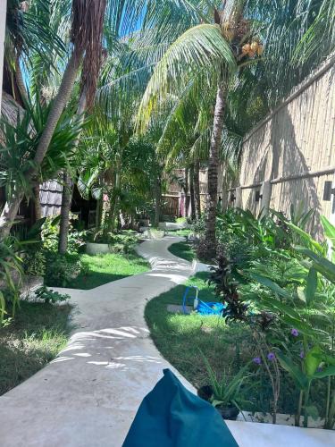 Gili Air Resort | Tricky Trees Sunset Bungalows