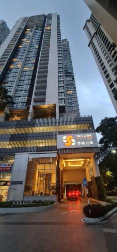 Kampung Datuk Keramat Apartment | TRILLION SUITES by SLG