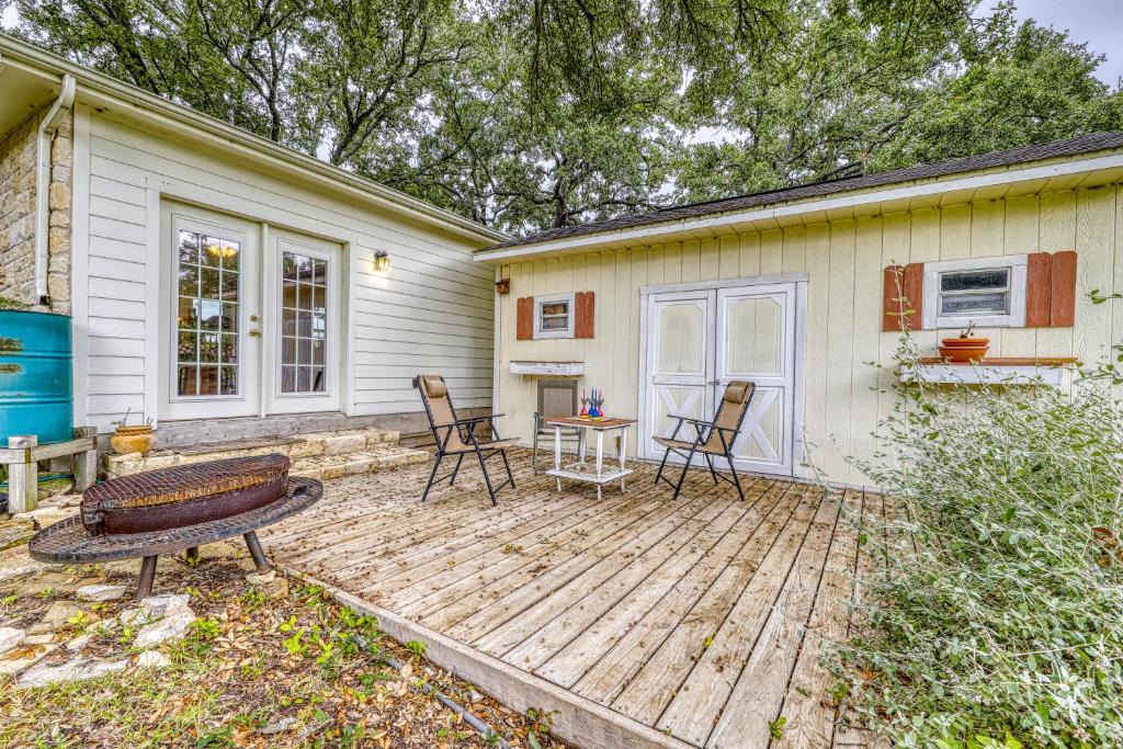 Fredericksburg Hotel | Triple Creek Cottage