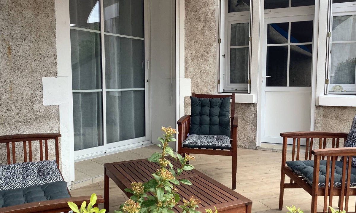 Noizay House | TrogloGite of charm and unusual ***