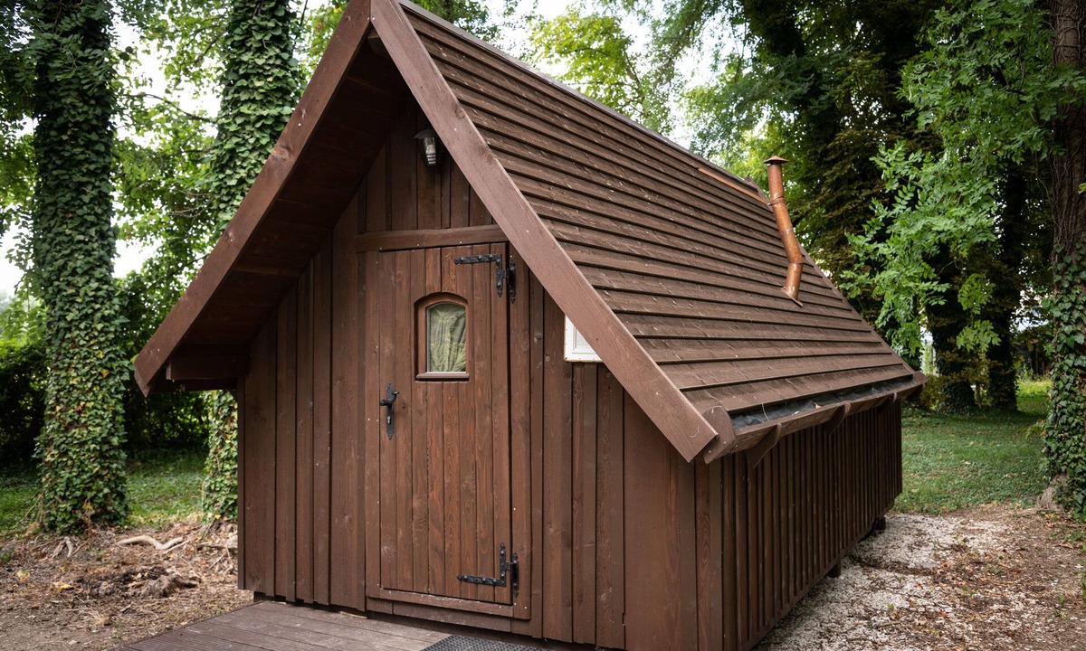 Bar-sur-Aube Cabin | Troll bivouac