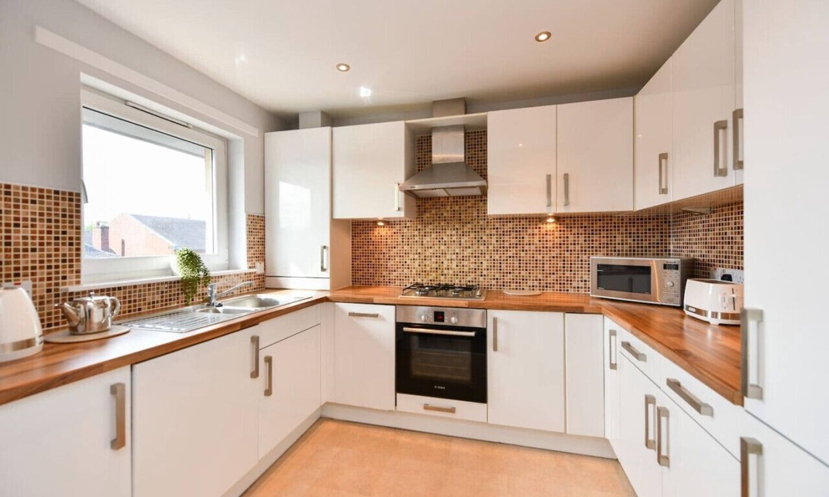 Troon Apartment | Troon Executive Apartment