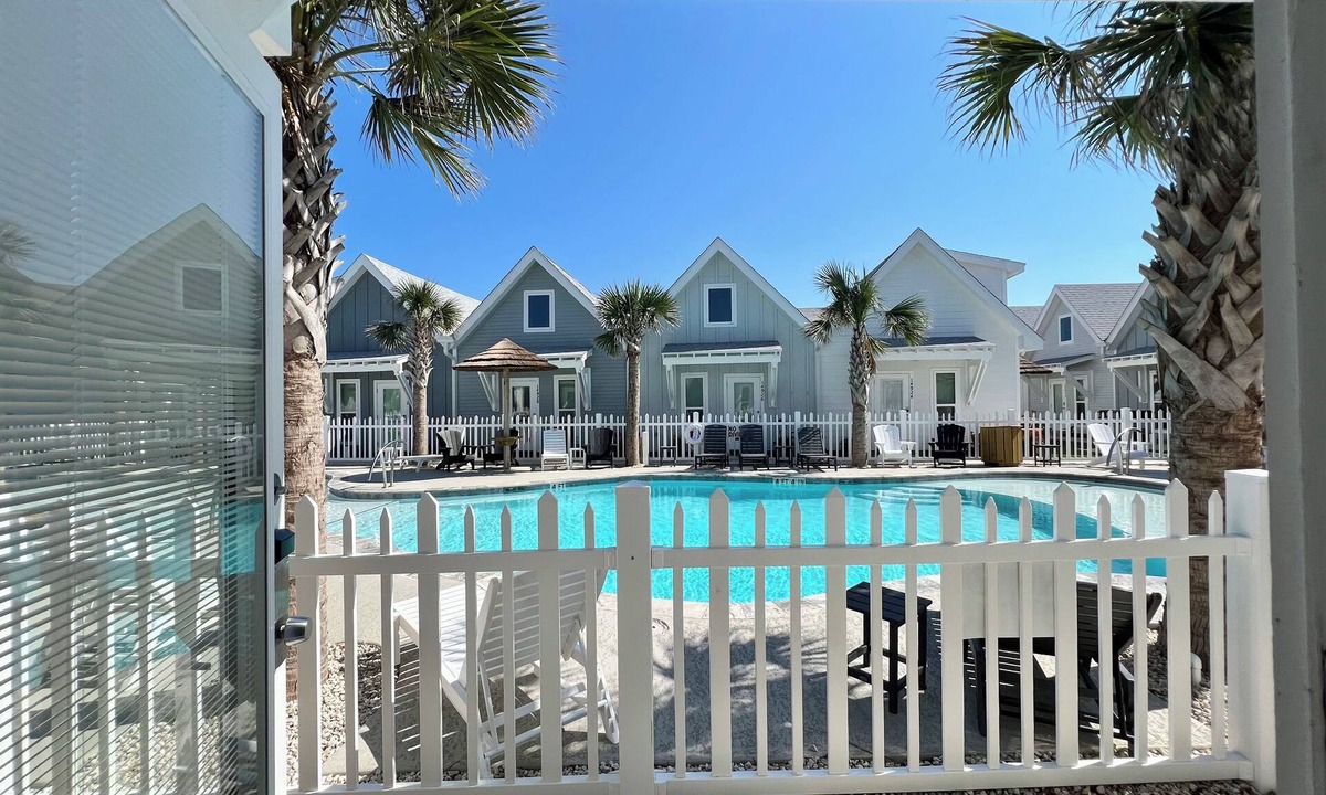 North Beach House | Tropic Like It's Hot