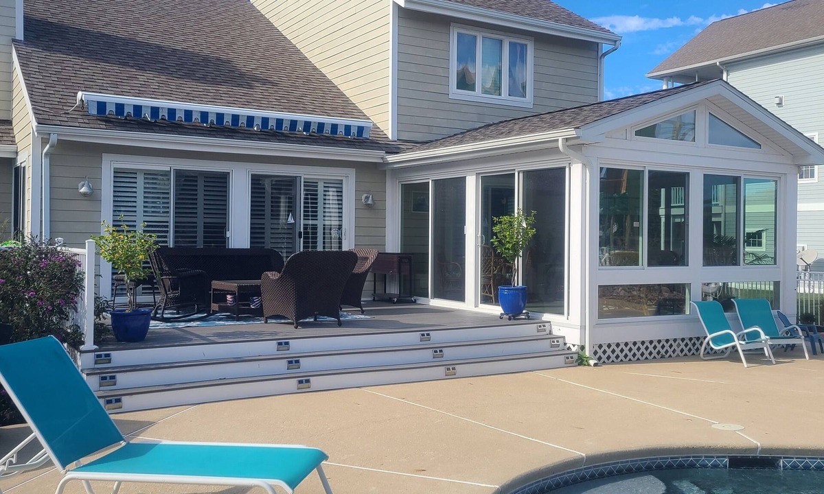 Ocean View House | Tropical Beach House With In-Ground Pool