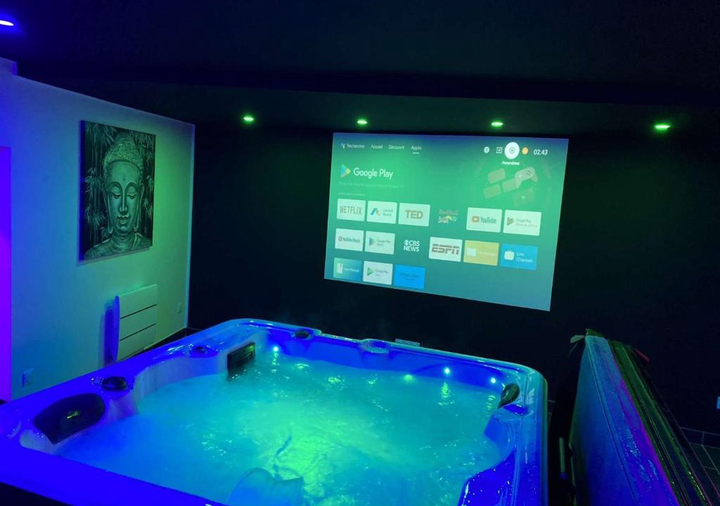 Etreillers House | Tropical SPA