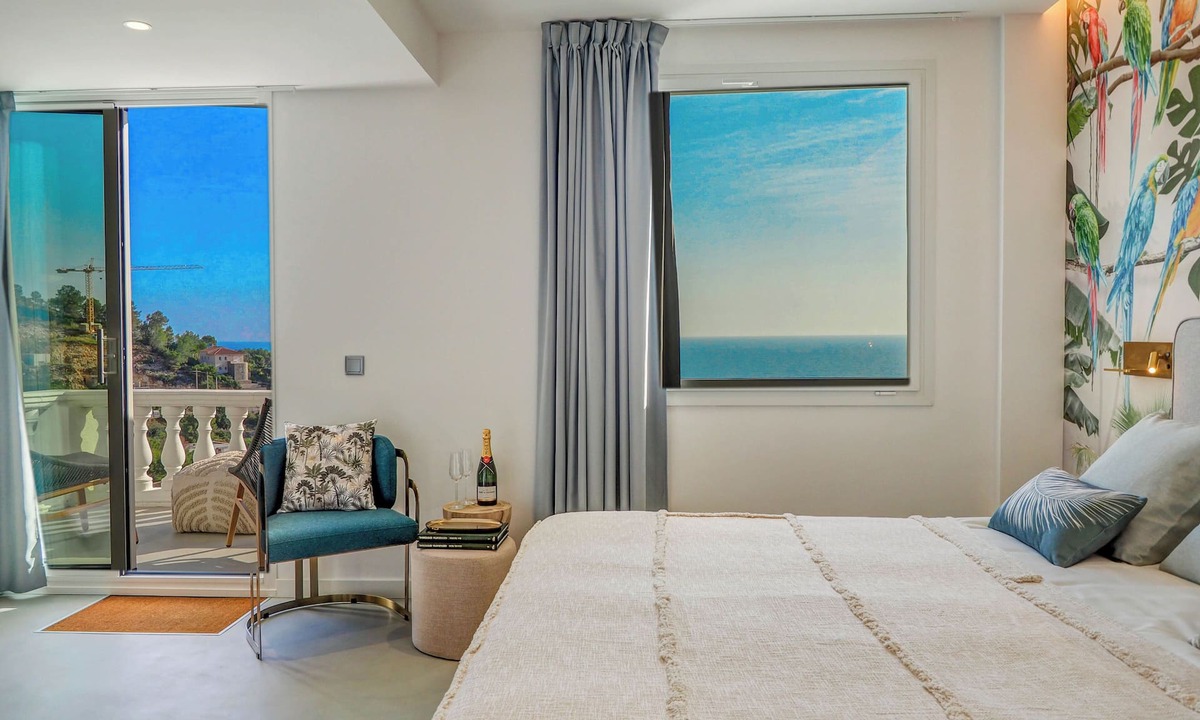 Sitges Apartment | Tropical Suite by Hello Homes Sitges