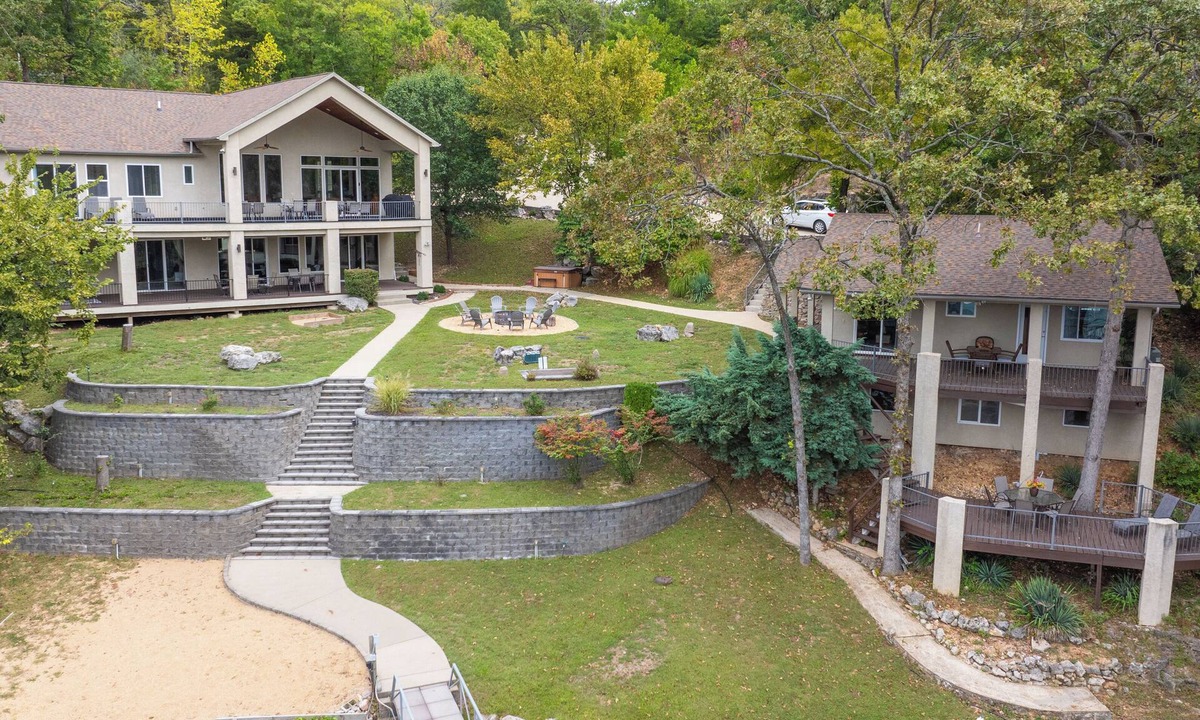 Sunrise Beach House | Tropical Trail - Lakefront house, cottage & dock