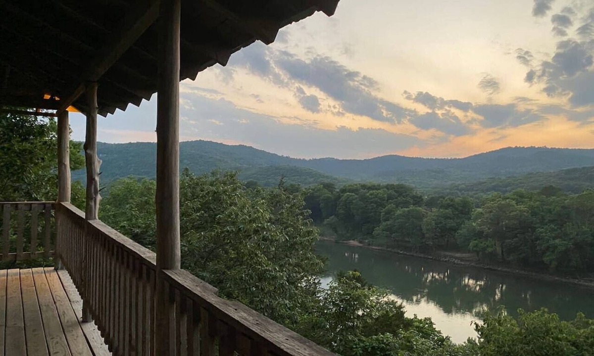 Boswell Cabin | Trout Run Lodge ~ with Gorgeous White River Views