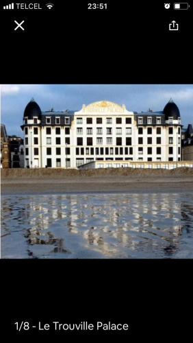 Trouville-sur-Mer Apartment | Trouville Palace Le Bonheur