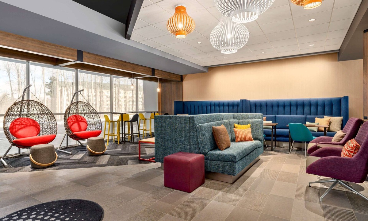 Latham Hotel | Tru By Hilton Albany Airport, NY